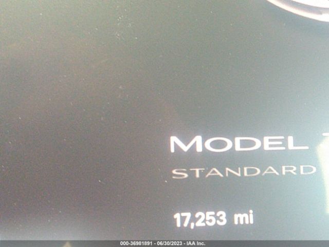 5YJ3E1EA0LF613845 Tesla Model 3 Standard Range
