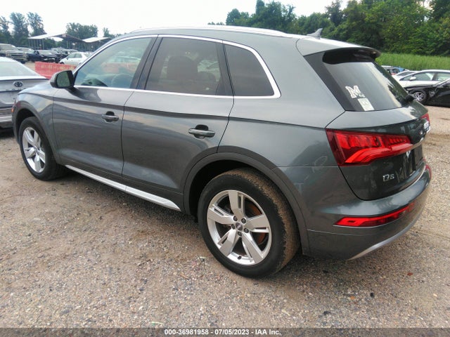 WA1BNAFY7J2181238 Audi Q5 Premium Plus
