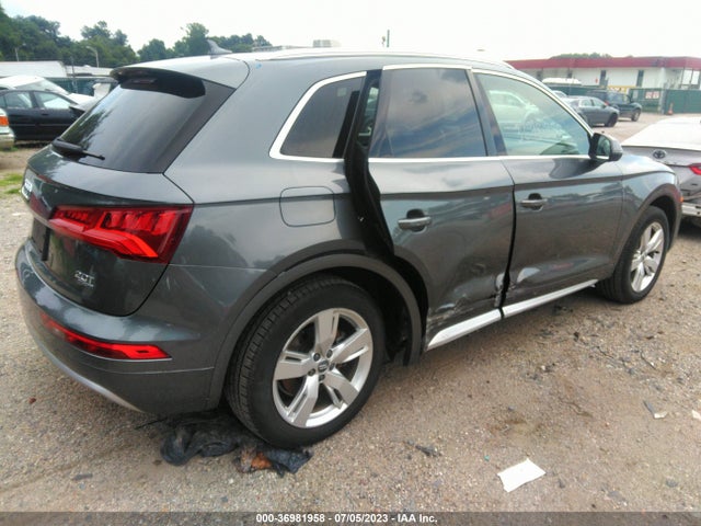WA1BNAFY7J2181238 Audi Q5 Premium Plus