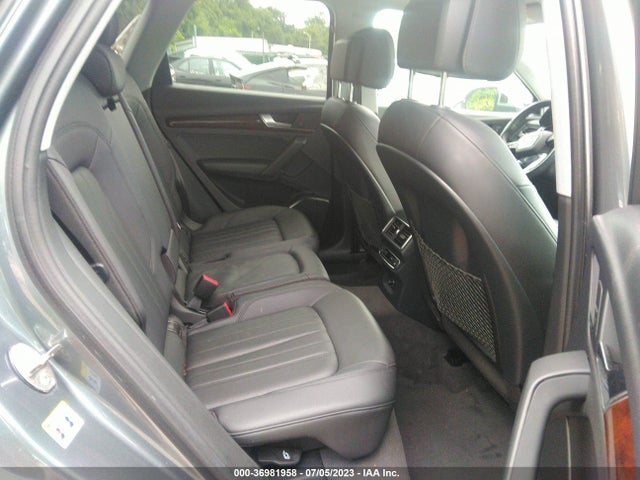 WA1BNAFY7J2181238 Audi Q5 Premium Plus