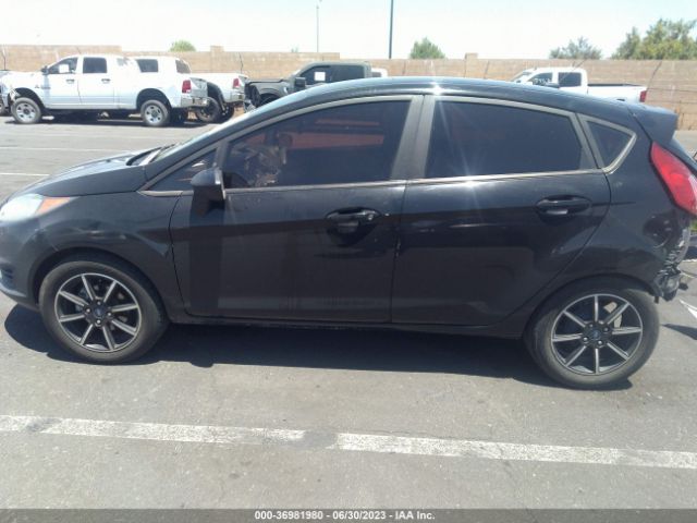 3FADP4EJ4JM117333 Ford FIESTA SE
