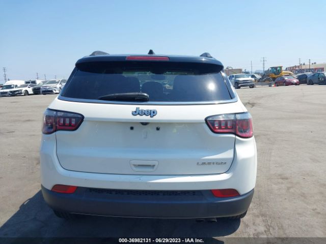 3C4NJCCB3KT749205 Jeep Compass Limited