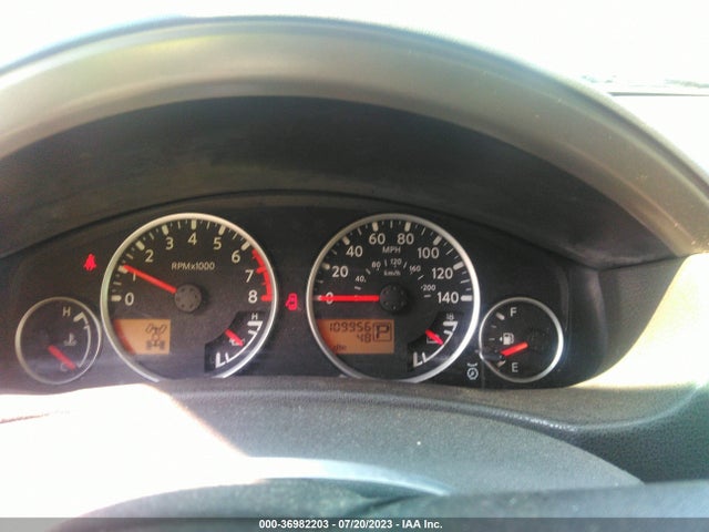 2005 NISSAN PATHFINDER SE OFF ROAD VIN: 5N1AR18W75C749470