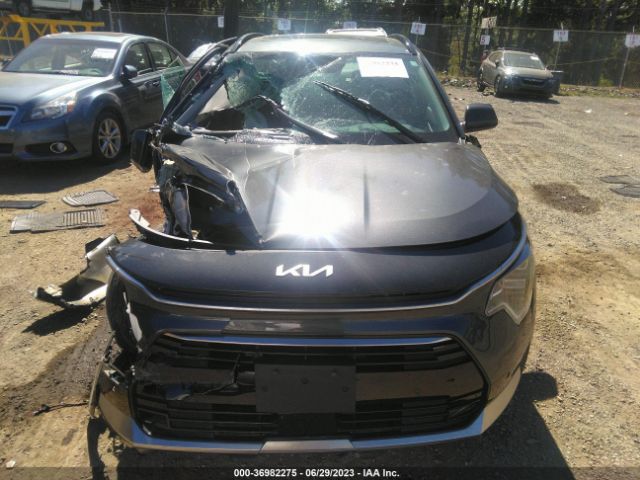 KNDCT3LE3P5040258 KIA Niro Sx Touring