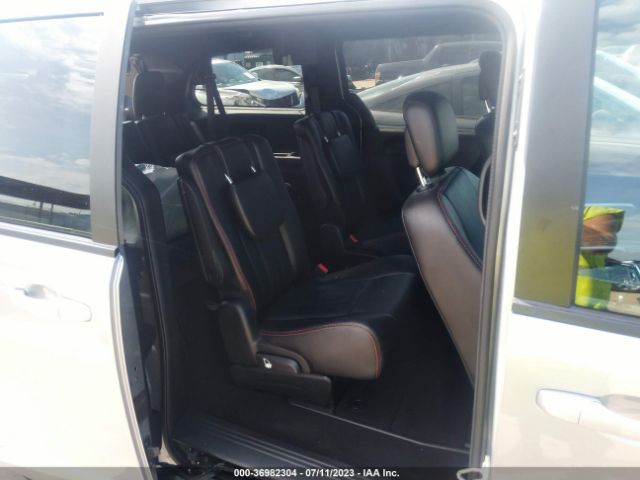 2C4RDGEG1KR752678 Dodge Grand Caravan Gt