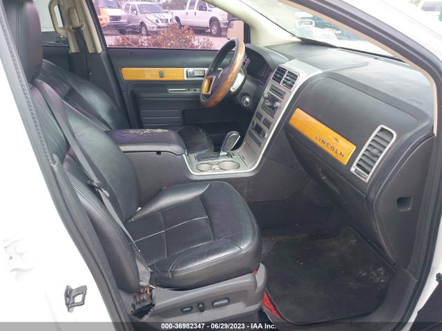 2010 LINCOLN MKX VIN: 2LMDJ6JC9ABJ35438