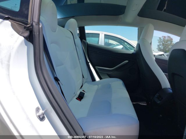 5YJ3E1EA4NF350391 Tesla MODEL 3