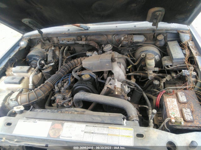 1998 MAZDA B-SERIES 2WD TRUCK SE VIN: 4F4YR16C8WTM45147