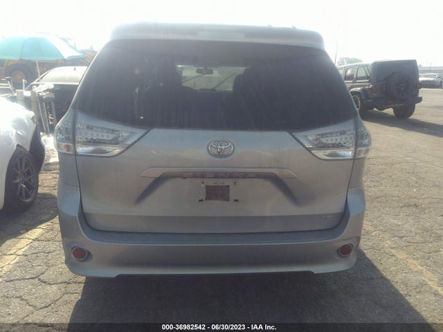 Toyota SIENNA SE 2014 5TDXK3DC6ES456653 Image 16