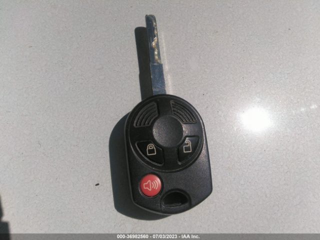 1FMCU9G95GUC41111 Ford ESCAPE SE