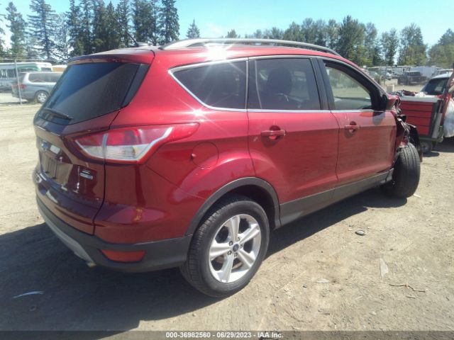 1FMCU9G95GUC41111 Ford ESCAPE SE