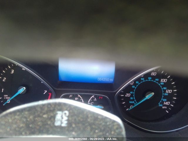 1FMCU9G95GUC41111 Ford ESCAPE SE