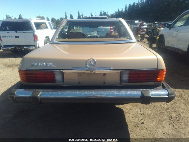 1981 MERCEDES-BENZ 380 SL VIN: WDBBA45A7BB009184