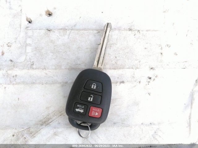 Toyota Corolla L/le/s/s Plus/le Plus 2016 2T1BURHE9GC734427 Image 3