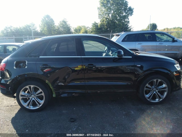 WA1GFCFS4GR016449 Audi Q3 Prestige