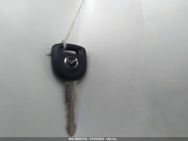 2007 MAZDA MAZDA3 I TOURING VIN: JM1BK32F371669096