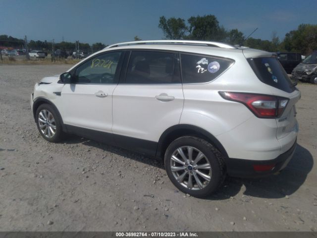 1FMCU9JD5HUE08758 Ford Escape Titanium