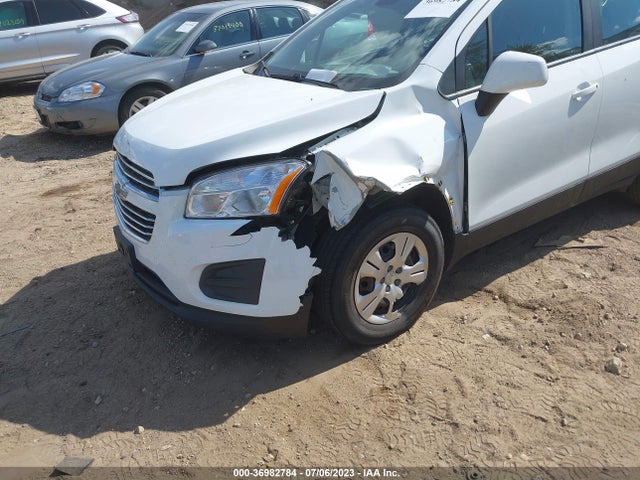 Chevrolet TRAX LS 2016 KL7CJKSB3GB513937 Image 6