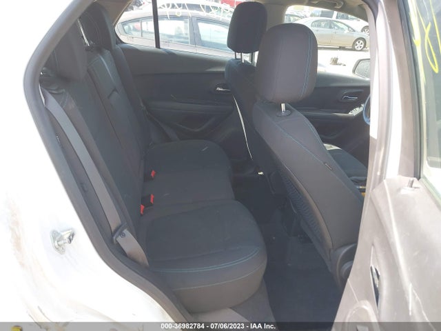Chevrolet TRAX LS 2016 KL7CJKSB3GB513937 Image 8