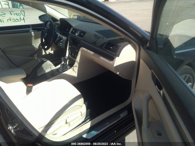 Volkswagen PASSAT 2016 1VWAT7A38GC063088 Image 5