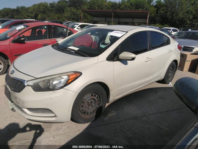 KNAFK4A60F5404696 KIA FORTE LX