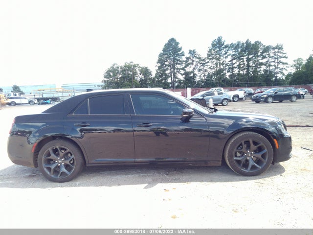 Chrysler 300 300s 2022 2C3CCABGXNH107634 Image 13