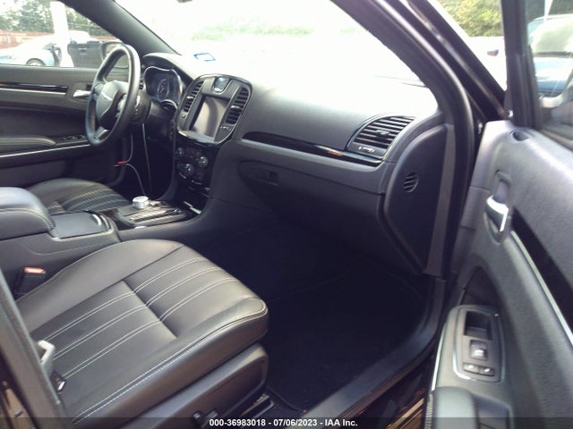 Chrysler 300 300s 2022 2C3CCABGXNH107634 Image 5