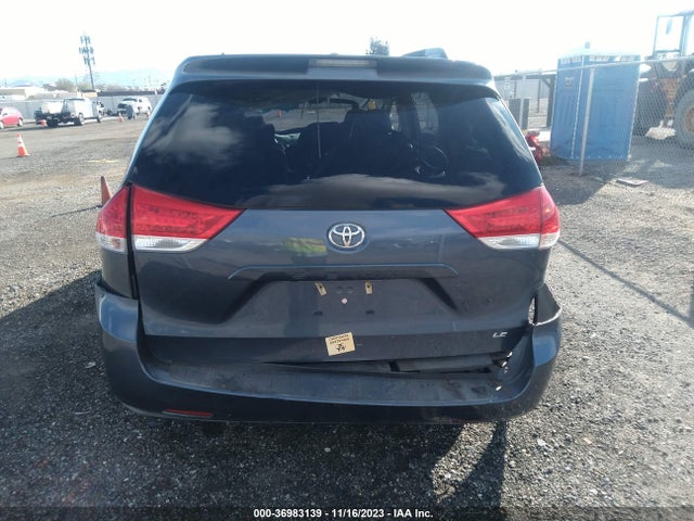 Toyota SIENNA LE 2014 5TDKK3DC1ES507227 Image 16