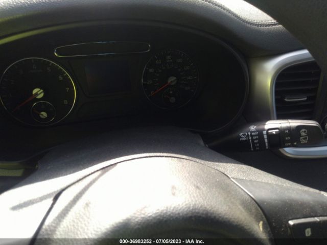 5XYPG4A32JG347609 KIA SORENTO LX
