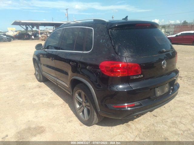 WVGTV7AX7HK027243 Volkswagen Tiguan Sport