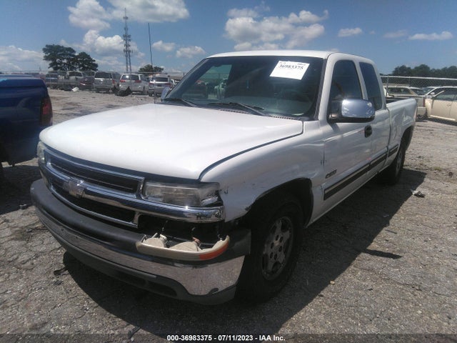 2002 CHEVROLET SILVERADO 1500 LS VIN: 2GCEC19T121242383