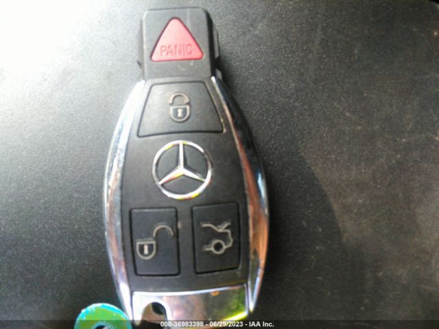 55SWF4JB7GU125944 Mercedes-Benz C-class C 300