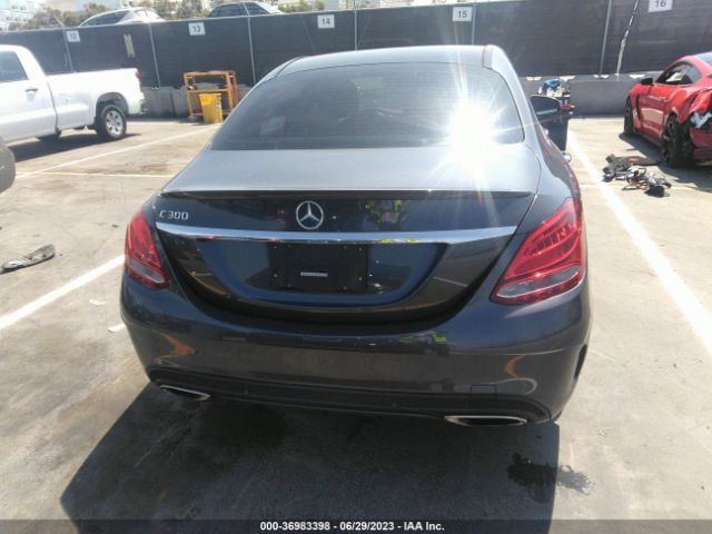 55SWF4JB7GU125944 Mercedes-Benz C-class C 300