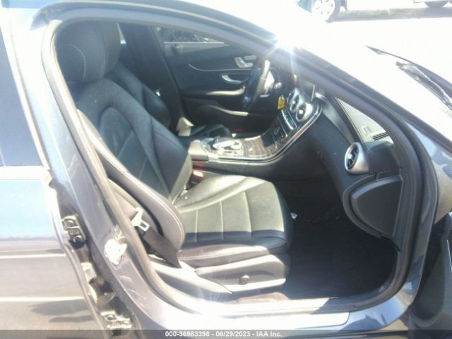 55SWF4JB7GU125944 Mercedes-Benz C-class C 300
