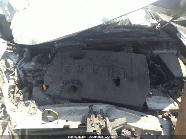 Toyota COROLLA LE 2014 5YFBURHE2EP094414 Image 16