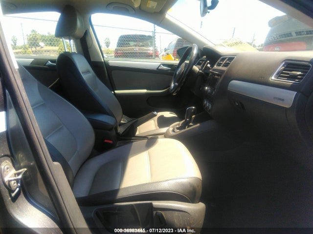 2014 VOLKSWAGEN JETTA SEDAN HYBRID SEL VIN: 3VW637AJ2EM210506