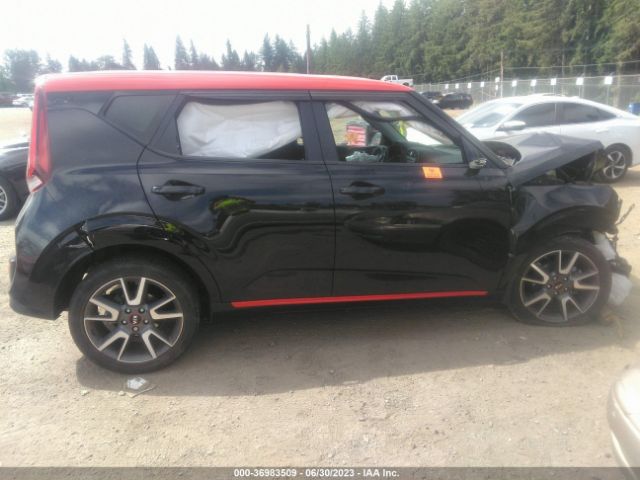 KNDJ63AU8L7029831 KIA Soul Gt-line