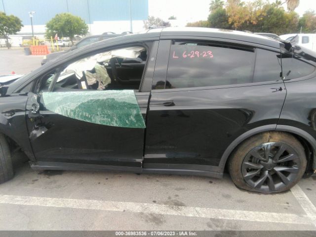 7SAXCDE57NF340601 Tesla MODEL X