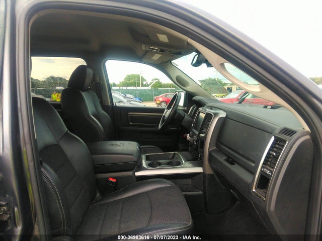 1C6RR7MT1HS763243 RAM 1500 Sport