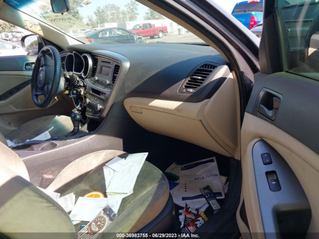 KNAGM4A74F5621630 KIA Optima Lx