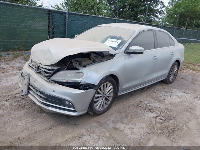 3VWL07AJ5GM217044 Volkswagen Jetta Sedan 1.8t Sel