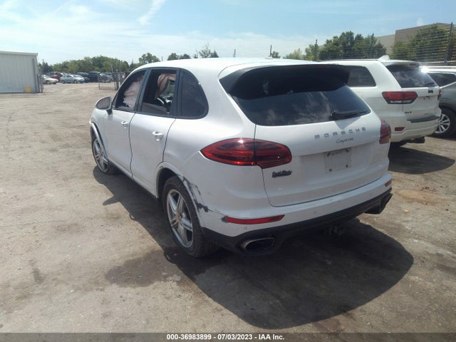 WP1AA2A29HKA81091 Porsche Cayenne