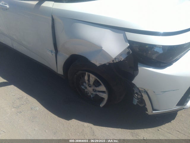 KIA SOUL LX 2023 KNDJ23AU5P7844134 Image 12