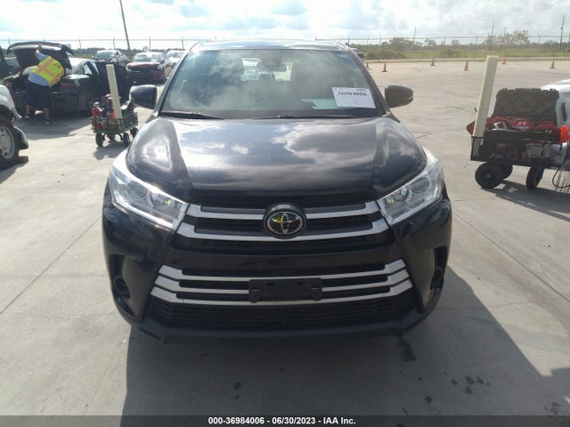 Toyota Highlander Le 2019 5TDZARFH6KS042579 Image 4