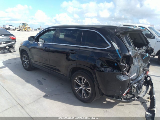 Toyota Highlander Le 2019 5TDZARFH6KS042579 Image 9