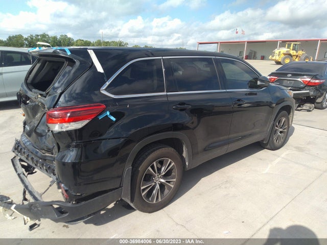 Toyota Highlander Le 2019 5TDZARFH6KS042579 Image 10