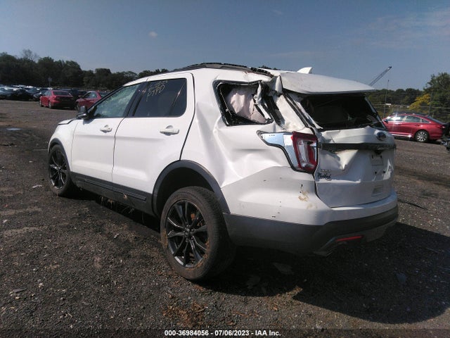 Ford EXPLORER XLT 2017 1FM5K8D88HGE02264 Image 3