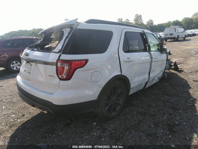 Ford EXPLORER XLT 2017 1FM5K8D88HGE02264 Image 4