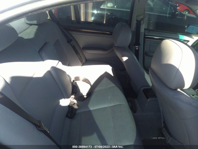 2000 BMW 323I VIN: WBAAM3349YCB22715