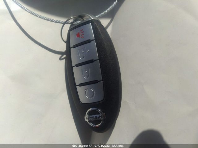 5N1DR2MN3HC601143 Nissan Pathfinder Sv